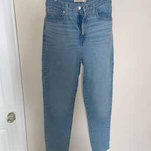 Levi’s Classic Blue Women's Jeans